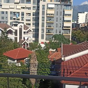 Royal 3 Hostel Opposite Nalu Bar